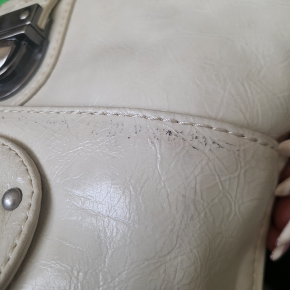 Guess Ivory Cream Studded Wristlet Clutch 11 x 7 Rare Y2K - Picture 16 of 16